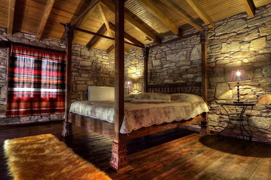 Petrina House Villa Angistron Bilik gambar